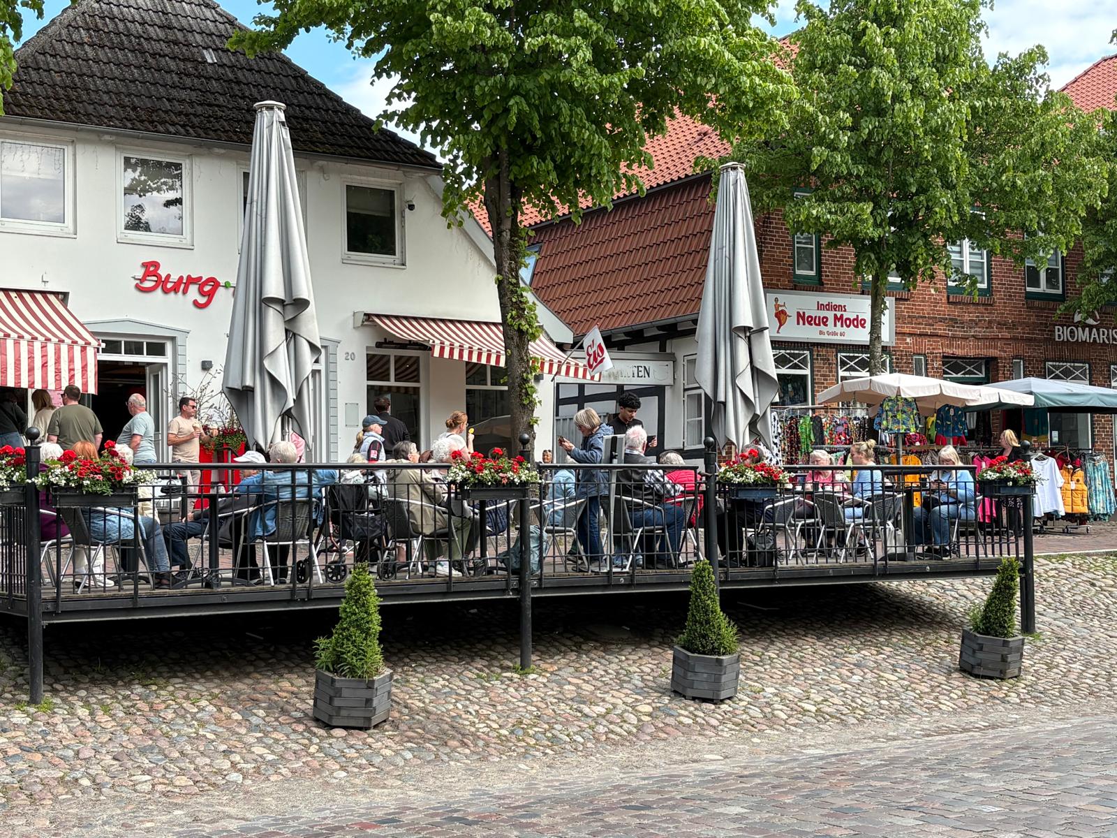 Cafe in Burg